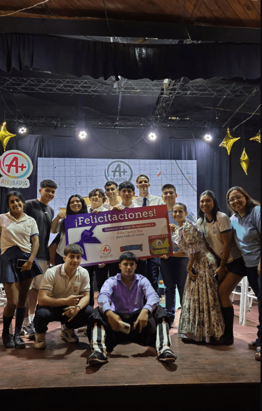 Se realizó la Gran Final de Aprobados, que premia el conocimiento de alumnos secundarios