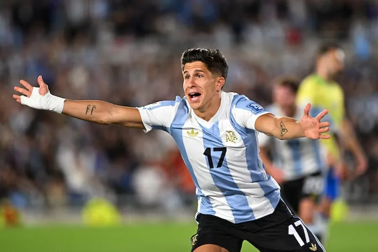 ARGENTINA O MAIS GRANDE DO MUNDO QUATRO A UM.