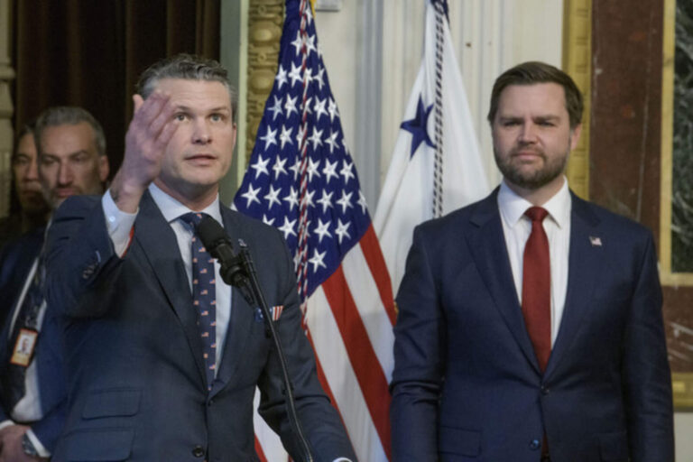 El caliente debate entre los máximos funcionarios de Trump sobre el ataque a Yemen