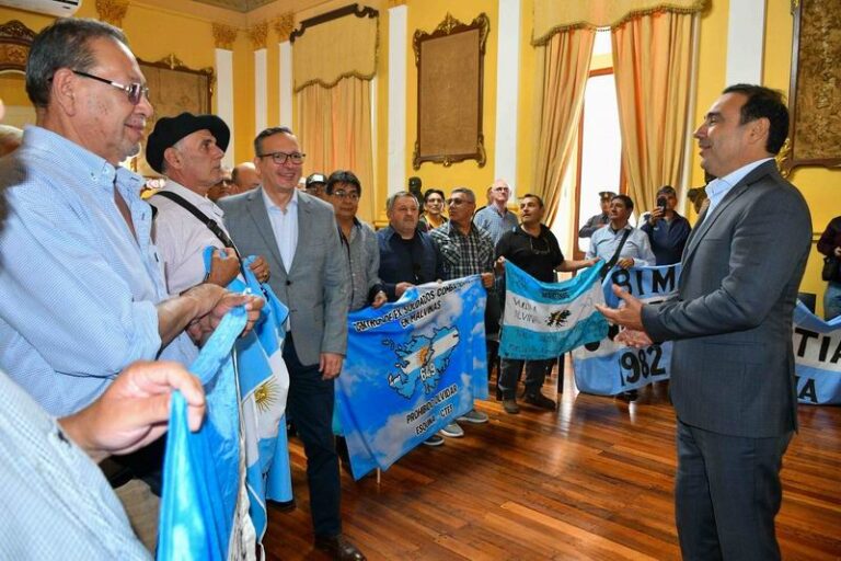 Viajes a Malvinas: instan a emular la gestión correntina