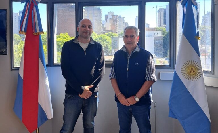 Un concejal y un diputado libertarios, en el armado de agenda común