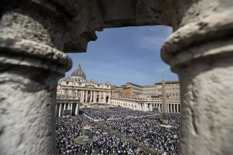 Roma estará blindada para la procesión y el funeral del Papa este sábado