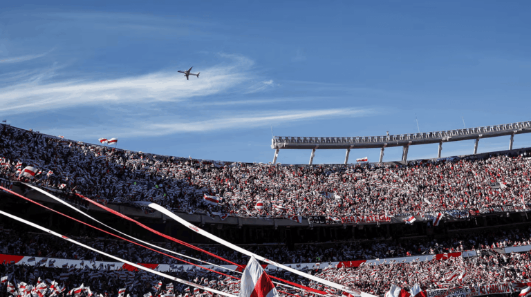 Qué es la Skycam, la tecnología que se estrenó en el Superclásico.