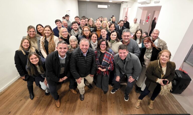 De Ángeli: No se trata de levantar murallas, sino de tender puentes