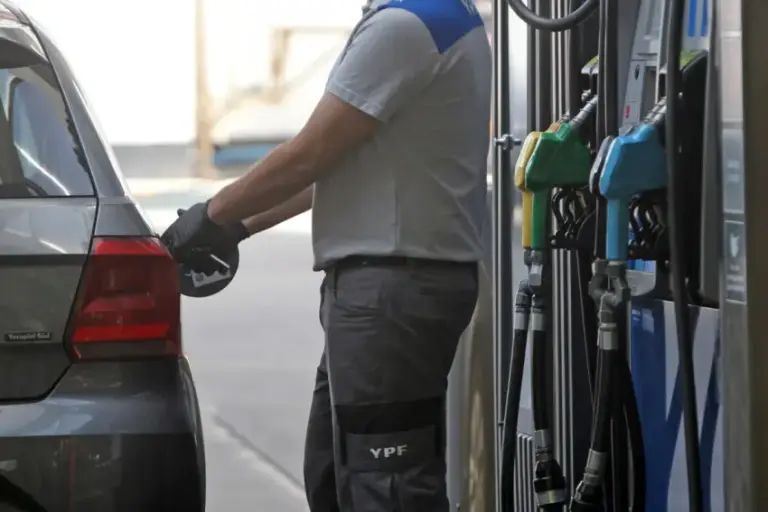 YPF bajó sus combustibles: así quedaron los precios en Corrientes