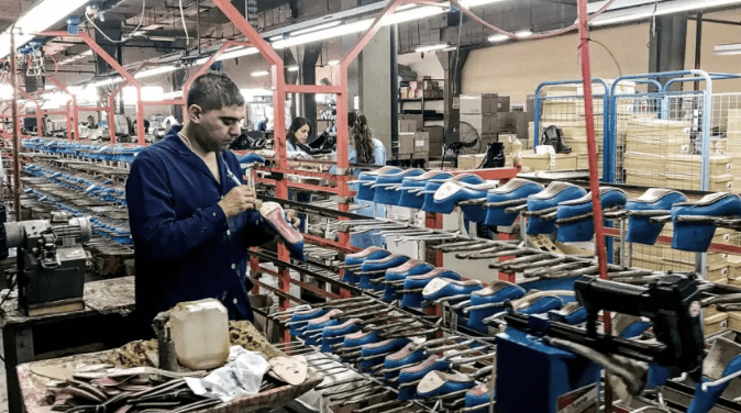 Empleo privado formal: en Corrientes hubo suba interanual, pese a la baja nacional