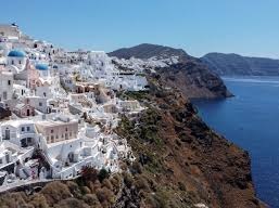 Fuerte temblor sacude el sur de Grecia y activa alerta de tsunami