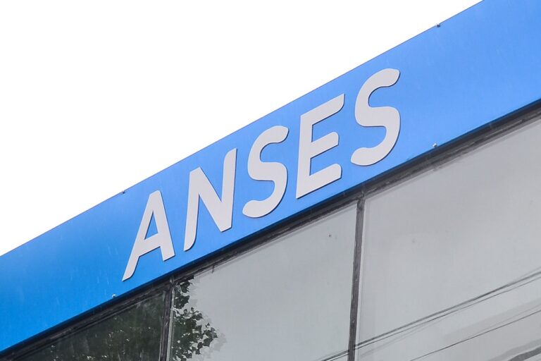 ANSES confirmó el monto de la jubilación mínima para junio 2025