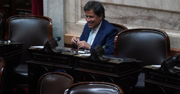 Facundo Manes y un intercambio con Emilio Monzó que sumó tensión a la discusión electoral