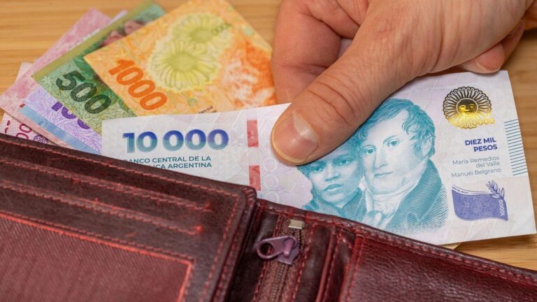 Los salarios volverían a recuperarse en mayo, luego de tres meses de caídas