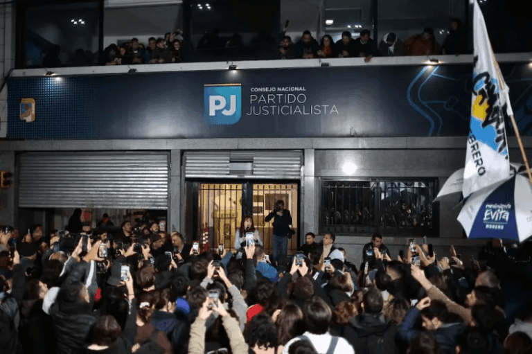 Cristina Kirchner no podrá continuar como presidenta del Partido Justicialista