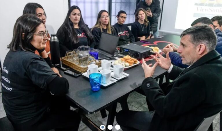 La Uader firmó un convenio marco con la ONG Suma de Voluntades