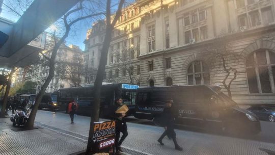 Marcha a tribunales por Cristina Kirchner: débil convocatoria y sin disturbios