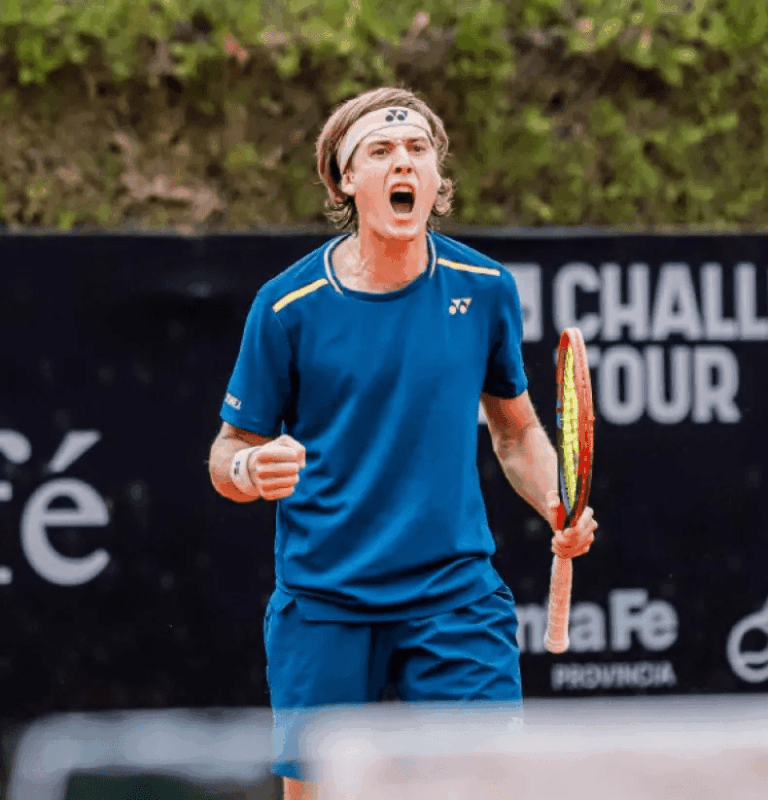 Midón va en busca de la final en Santa Fe.