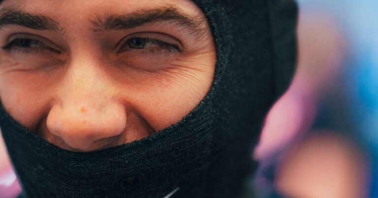 Video: la felicitación de los mecánicos a Colapinto y el elogio que les dedicó