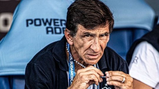 Costas sobre una posible salida de Salas a River: Que no nos traten de desunir