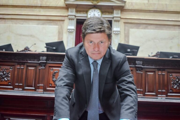 Lisandro Almirón: Estamos del lado correcto de la historia con Javier Milei