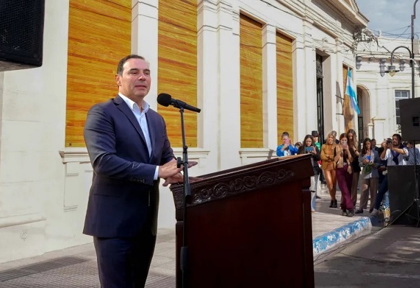 El Gobernador inauguró el Centro Cultural Sanmartiniano