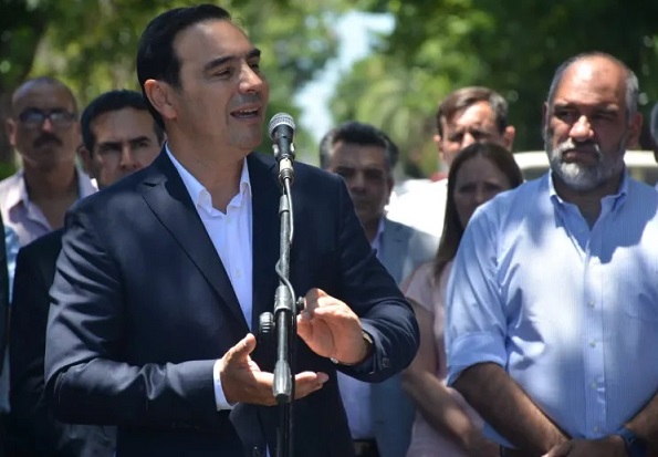 Valdés inauguró obras viales en el barrio Sargento Cabral