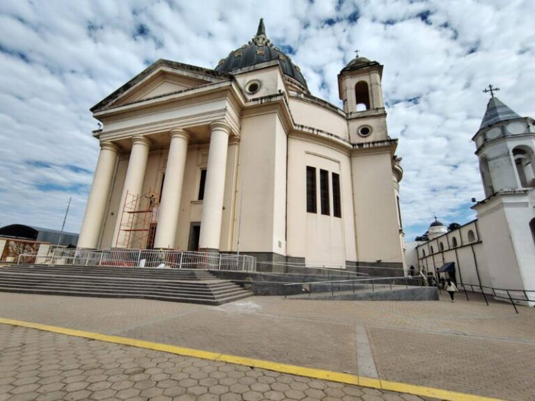 Comenzaron las obras en la fachada de la Basílica