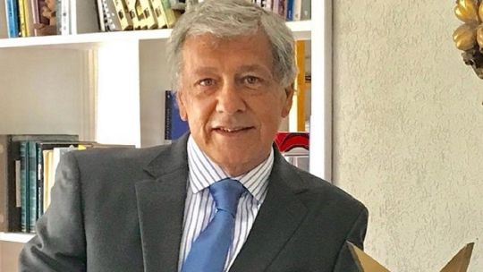 Eduardo Reina: La estrategia del Gobierno es la pelea permanente