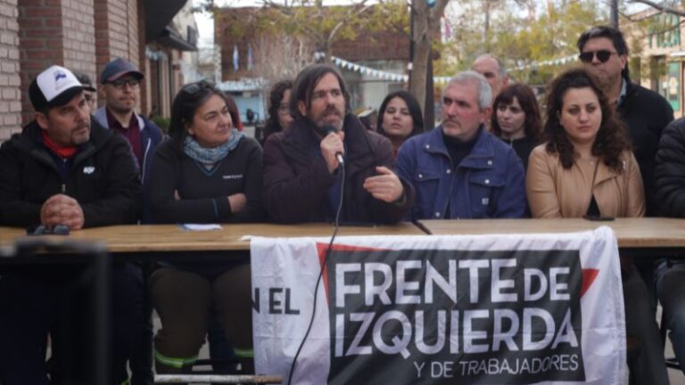 Del Caño en Ensenada: Enfrentamos la motosierra de Milei y también el ajuste en la Provincia