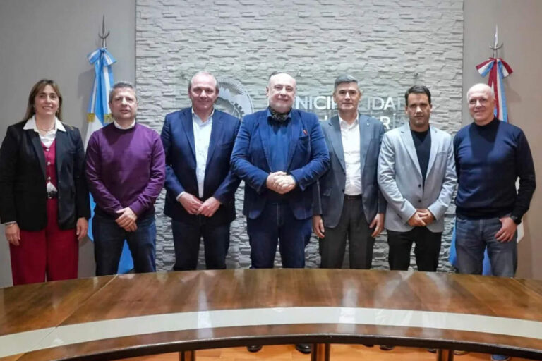 Cumbre de intendentes kirchneristas en Villa María: se juntaron para llorar por Milei