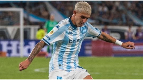 Nuevo problema para Gustavo Costas: Gastón Martirena sufrió un desgarro y se perderá partidos clave