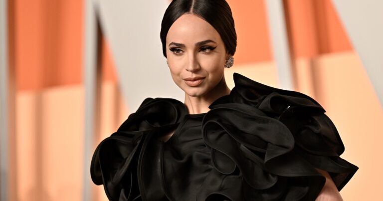 Sofia Carson: la actriz latina preferida de Netflix apuesta por el amor y la representación de sus raíces en Mi año en Oxford