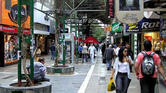 Las ventas no levantan cabeza: los números que dejó el comercio durante julio