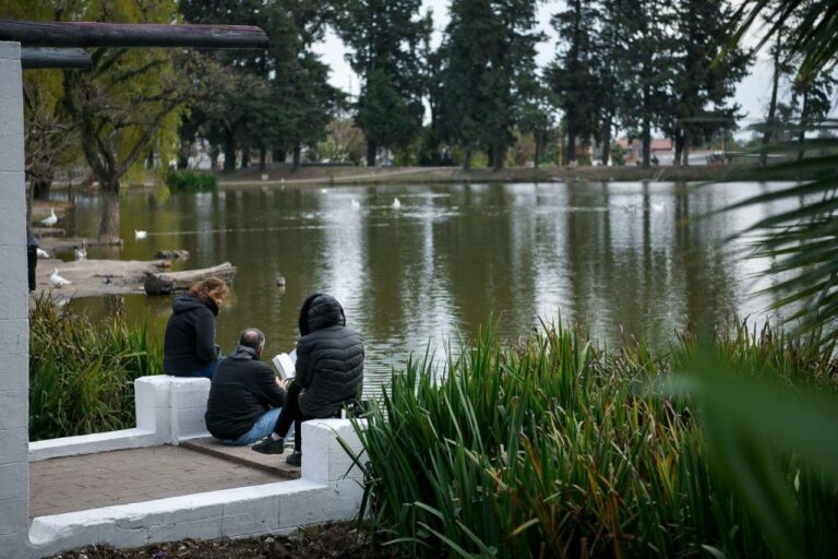 Con una jornada recreativa, el Municipio habilitó las obras de remodelación del Parque Gazzano