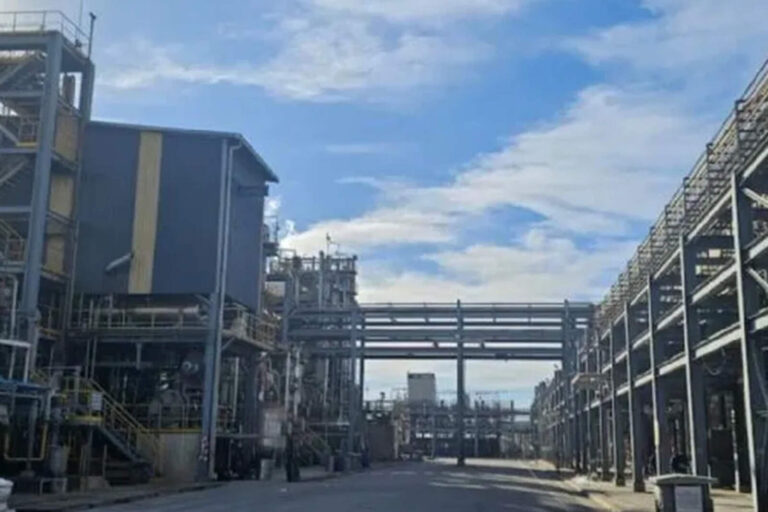 Córdoba: las causas por las que sigue el conflicto en Petroquímica Río Tercero