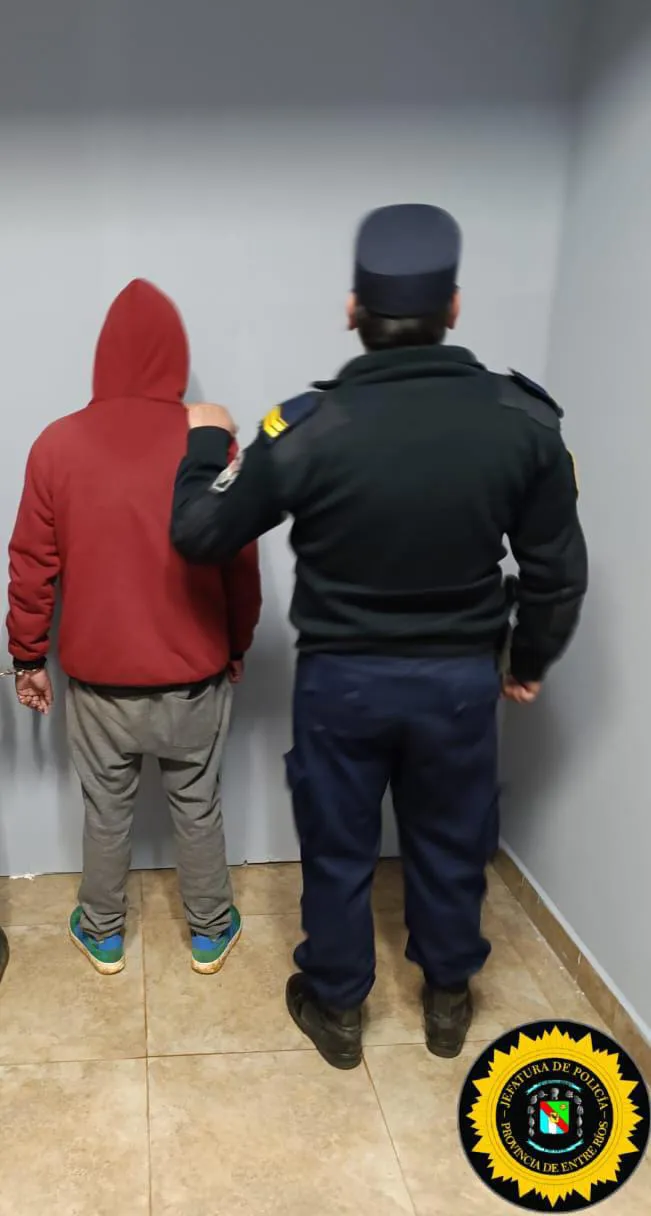 Allanamiento positivo: secuestro de elementos sustraídos y detención de un hombre por hurto con escalamiento