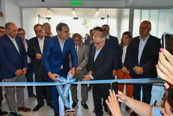 Gustavo Valdés destacó la calidad del nuevo Instituto Clínico Polivalente