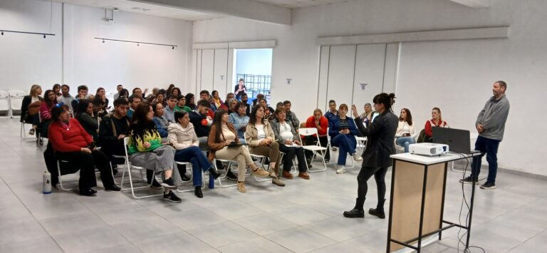 Mi Trabajo: UPCN capacitó a personal del Copnaf sobre el uso de la aplicación