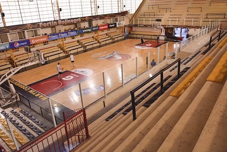 Regatas cambia de cancha: jugará como local en el Fortín Rojinegro