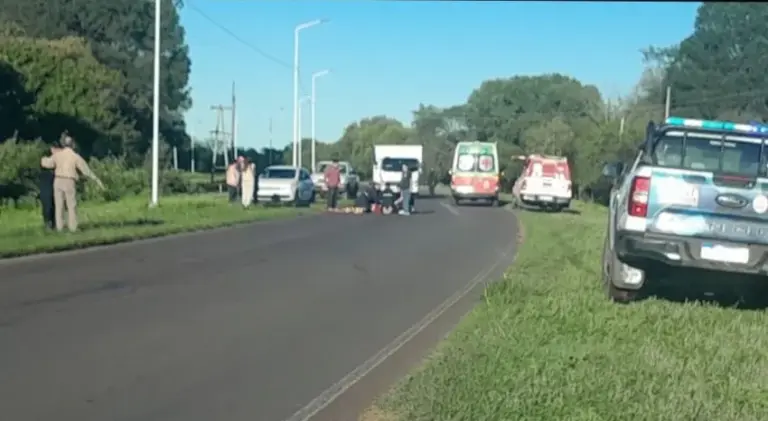 Cadete de la Policía atropelló con su moto a una mujer