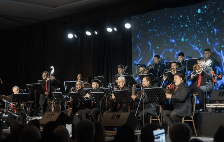 La Orquesta Sinfónica de Corrientes invita a una Noche de Swing en el Vera