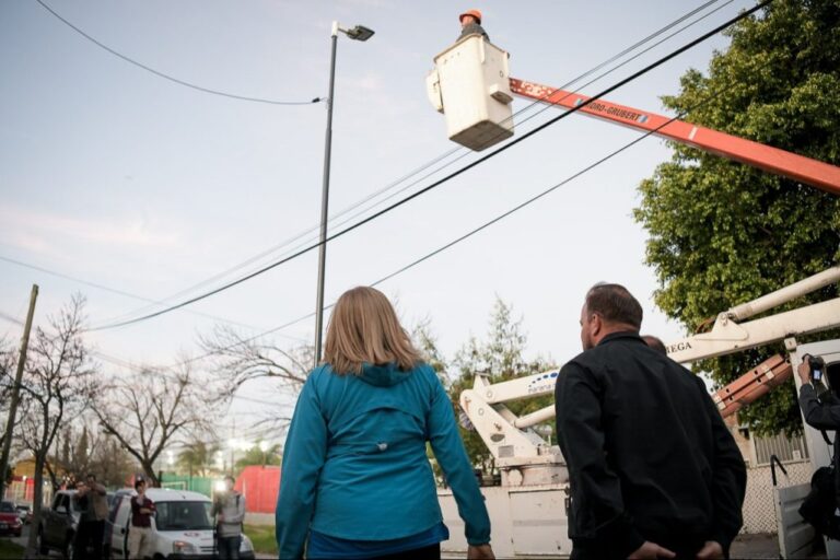 Paraná 100% LED: el Municipio instalará 6.000 nuevas luminarias en la ciudad