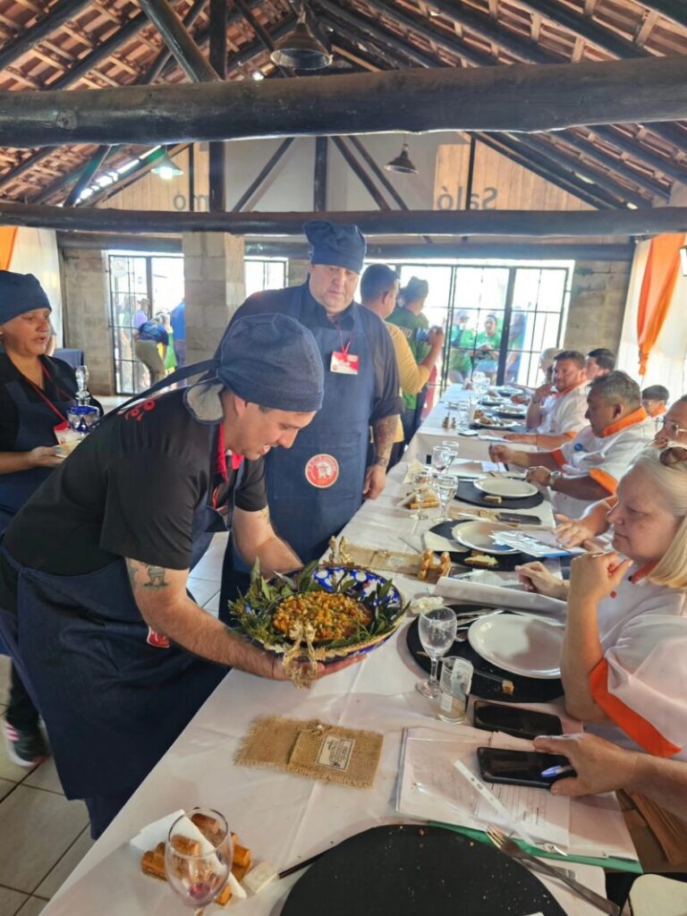 Paso de los Libres: 40 equipos compitieron por el premio al mejor guiso