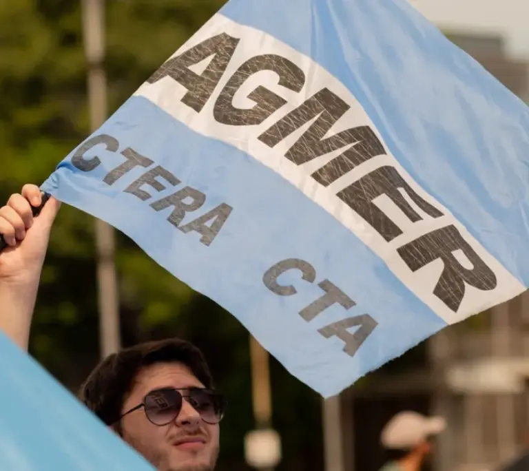 AGMER REPUDIA LA VISITA DEL PRESIDENTE MILEI A PARANA y DIJERON QUE «NO TENEMOS NADA QUE FESTEJAR»