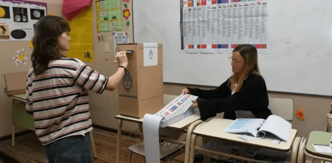 Cerraron los comicios en todo el país: la participación fue del 66%