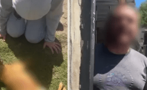 Denuncian que un pastor evangélico mató a un perro porque le rompía las bolsas de basura