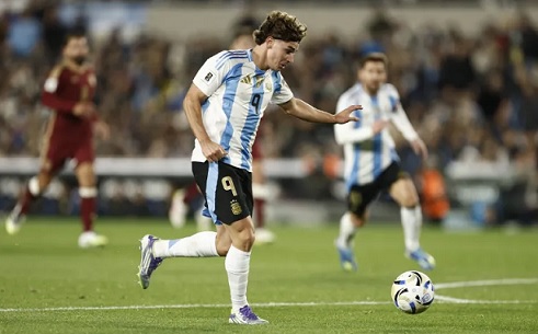 Argentina cierra el año con un amistoso ante Angola