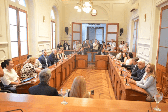 El Concejo Deliberante aprobó la renuncia de Emilio Lanari, quien asumió como ministro de Salud