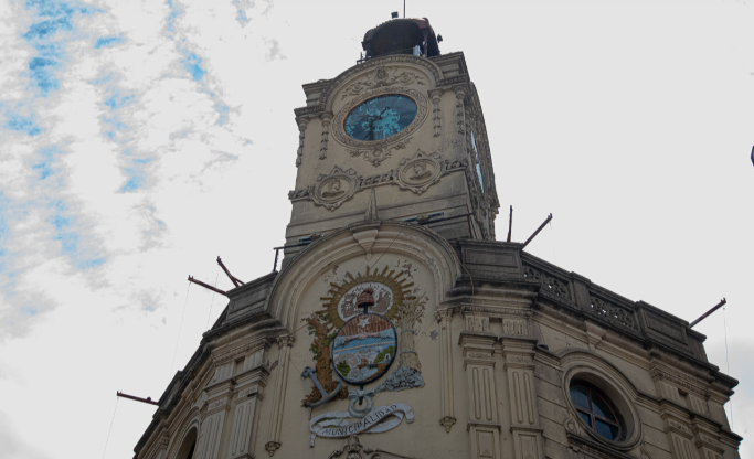 Disponen asueto y receso en la Comuna