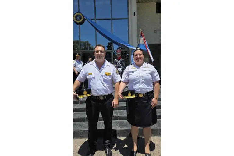 Los dos «pesos pesados» de la Policía de Entre Ríos: Rosatelli y Miño, seguirán a cargo de la Departamental Concordia de la Policía de ER.