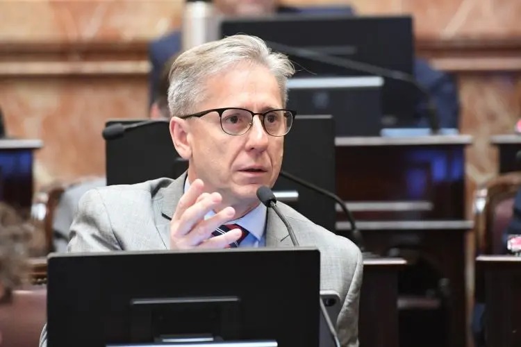 Vischi: El país necesita una verdadera mirada del federalismo