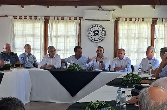 Valdés y rurales de Corrientes accionan contra el abigeato