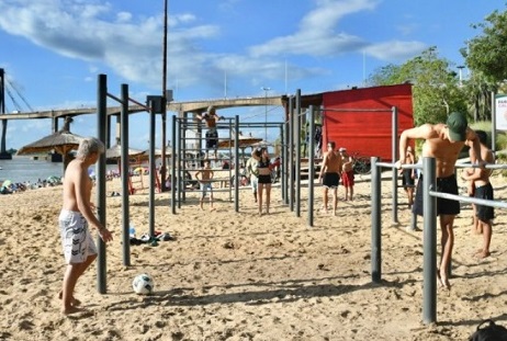 Actividades deportivas y culturales gratuitas en playas